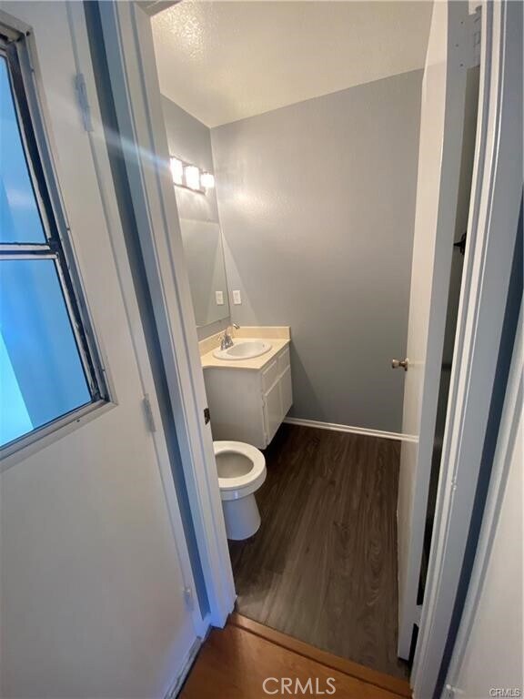 Foto del edificio - 331 E Cottonwood St