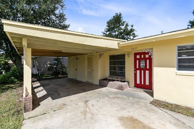 Building Photo - 4469 King Cole Blvd