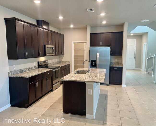 Building Photo - 4 br, 2.5 bath House - 926 Legacy Winds Way