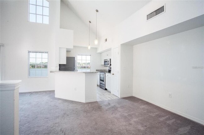 Building Photo - 9704 Lake Chase Island Way