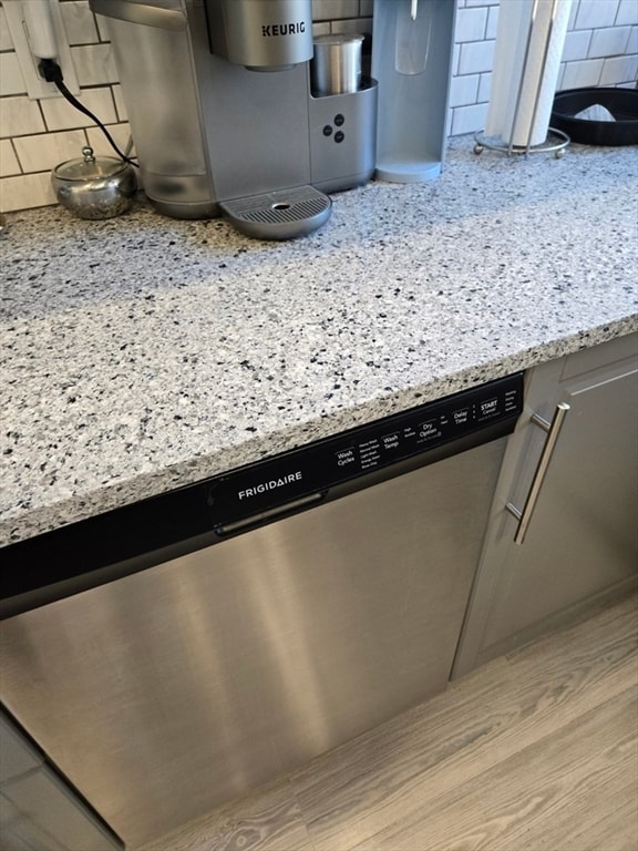 Building Photo - 452 Highland Ave