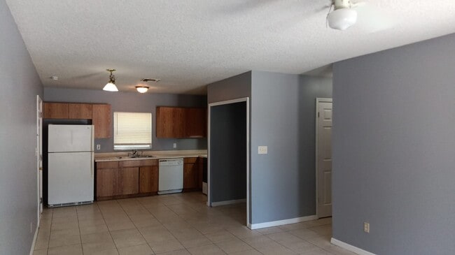 Building Photo - 3207 N 49th St