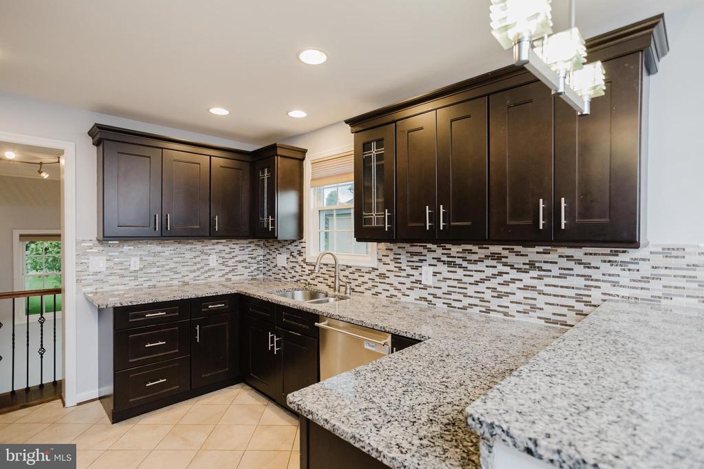 Foto principal - 2177 Chain Bridge Rd