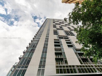 Building Photo - 151 SE 1st St