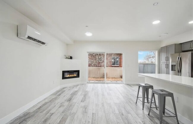 Building Photo - 3576 W 66th Ave