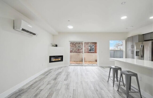 Foto del edificio - 3576 W 66th Ave