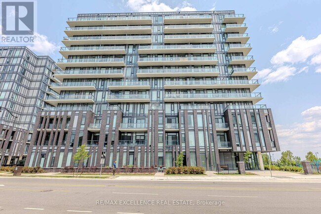 Photo du bâtiment - 215 Veterans Drive