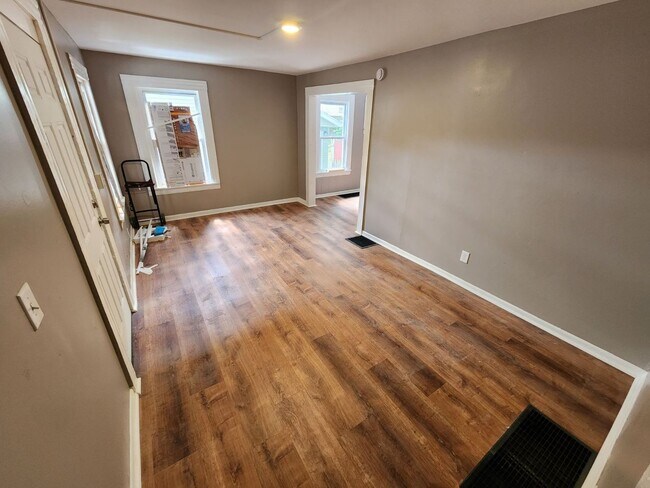Foto del edificio - Three Bedroom Single Family Home!