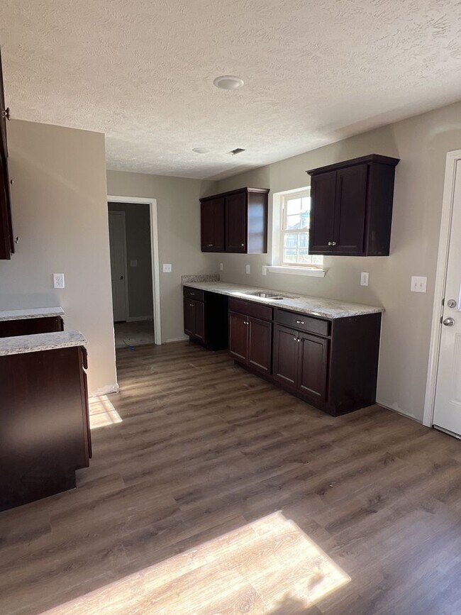 Building Photo - NEW BUILD 3 BEDROOM 2 BATHROOM HOME IN SCE...