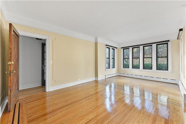 Building Photo - 3006 Johnson Ave