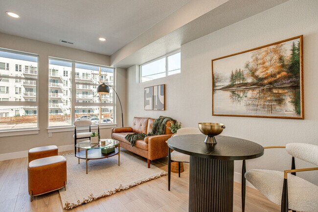 Foto del edificio - 4100 E Warren Ave
