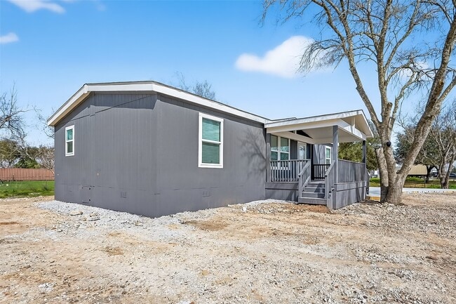 Building Photo - 6019 Jake Ln