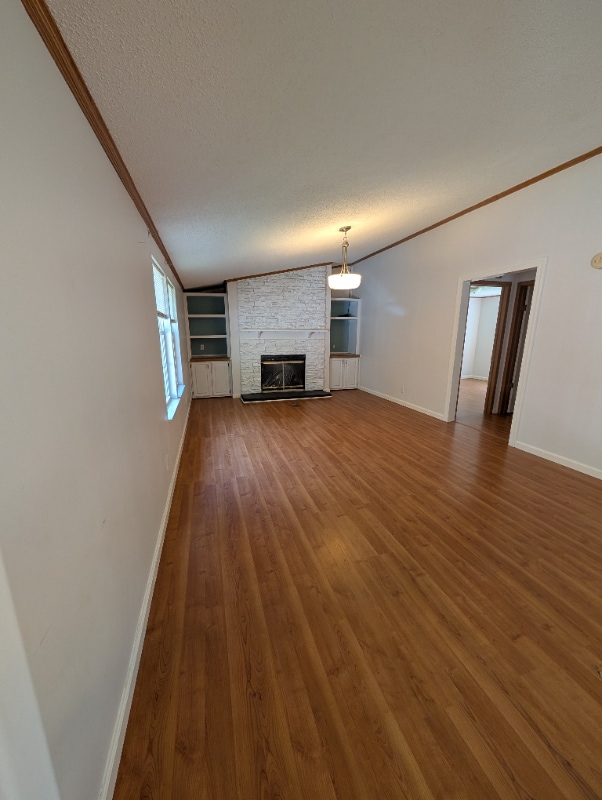 Building Photo - 135 Treasure Ln