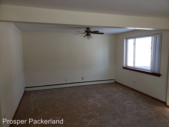 Building Photo - 3 br, 1 bath House - 1472 Chicago St