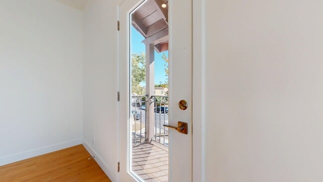 Building Photo - 5133 W 21st St