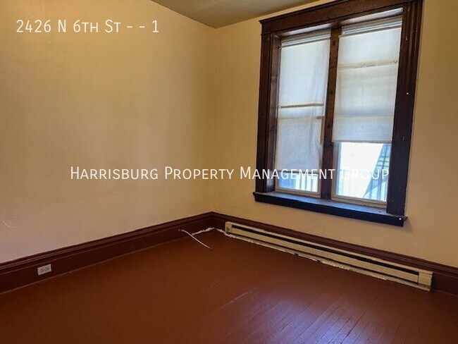 Foto del edificio - 1st Floor 2 Bedroom 1 Bathroom Apartment F...