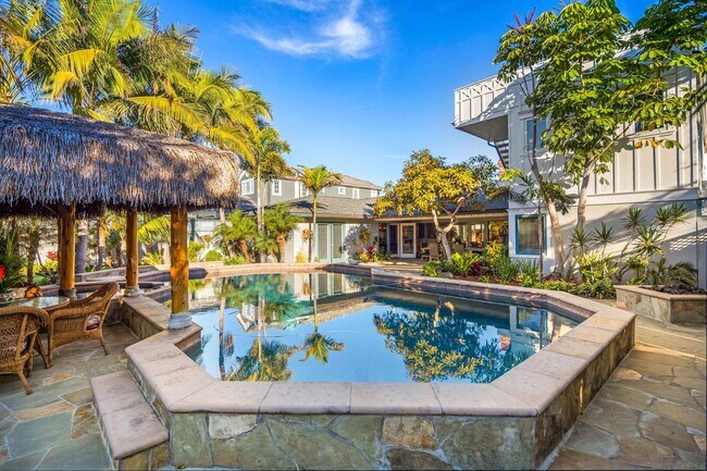 Foto del edificio - 810 Country Club Ln