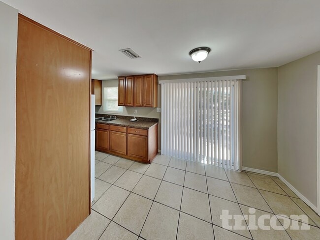 Foto del edificio - 5024 S 85th St