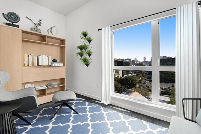 Building Photo - 1530 Cassil Pl