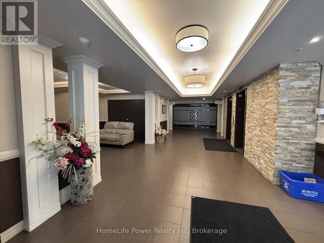 Building Photo - 776 Laurelwood Dr