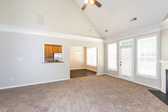 Foto del edificio - 7418 Sparkleberry Dr