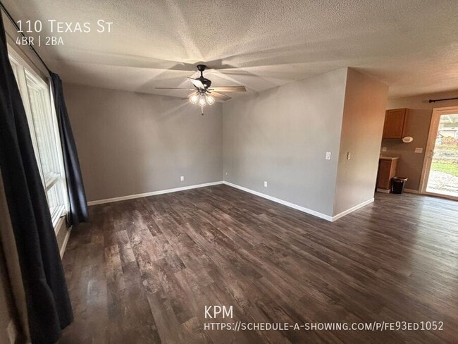 Foto del edificio - 110 Texas St