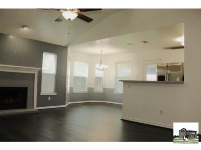 Foto del edificio - 4205 Pepper Mill Hollow