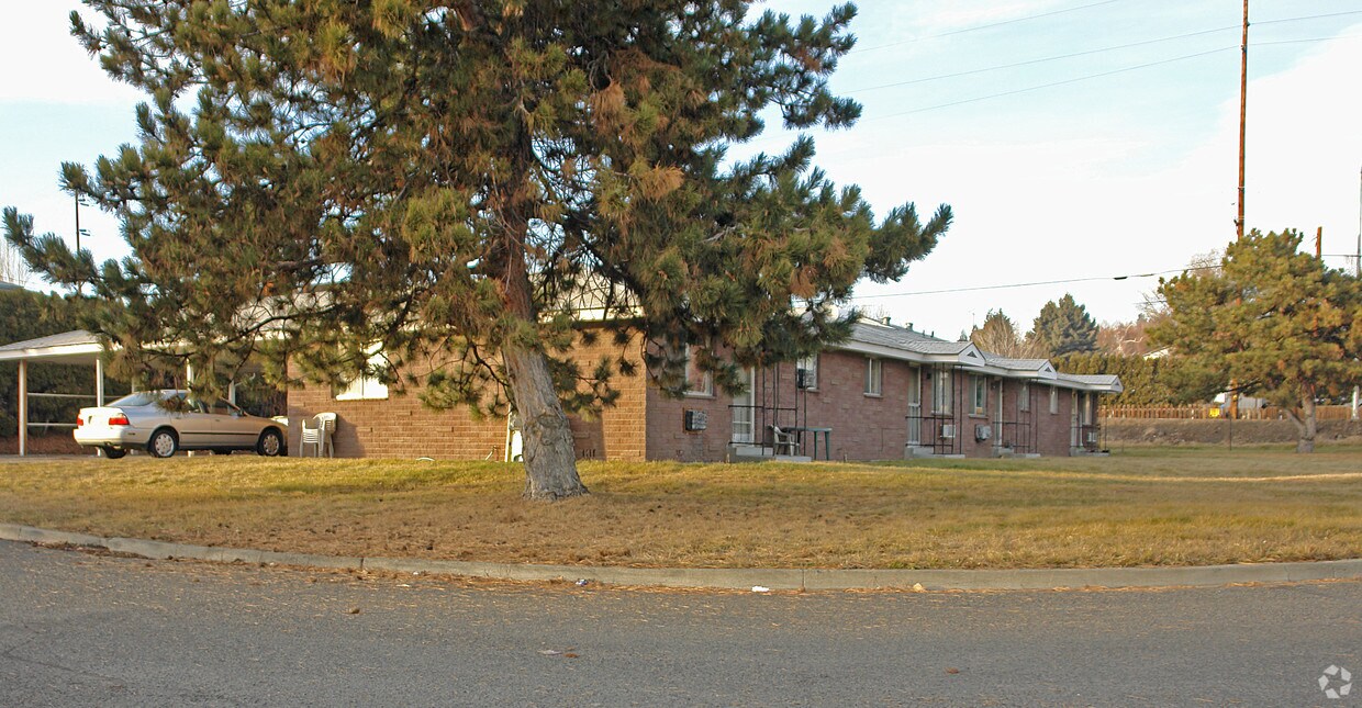 Primary Photo - 6501 Alpine Way