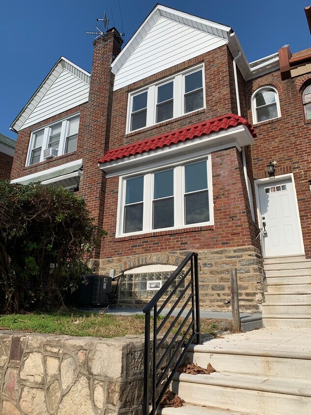1817 Ashley St, Philadelphia, PA 19126 House Rental in Philadelphia