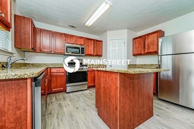 Foto del edificio - 4 Bedroom Pet-Friendly Home in Ellenwood, GA with Main Street Renewal