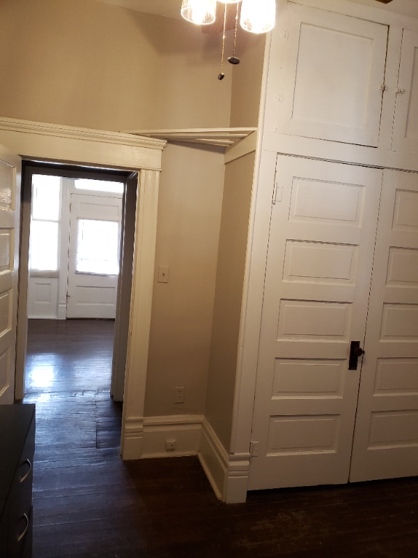 Foto del edificio - 2112 N Grand Ave