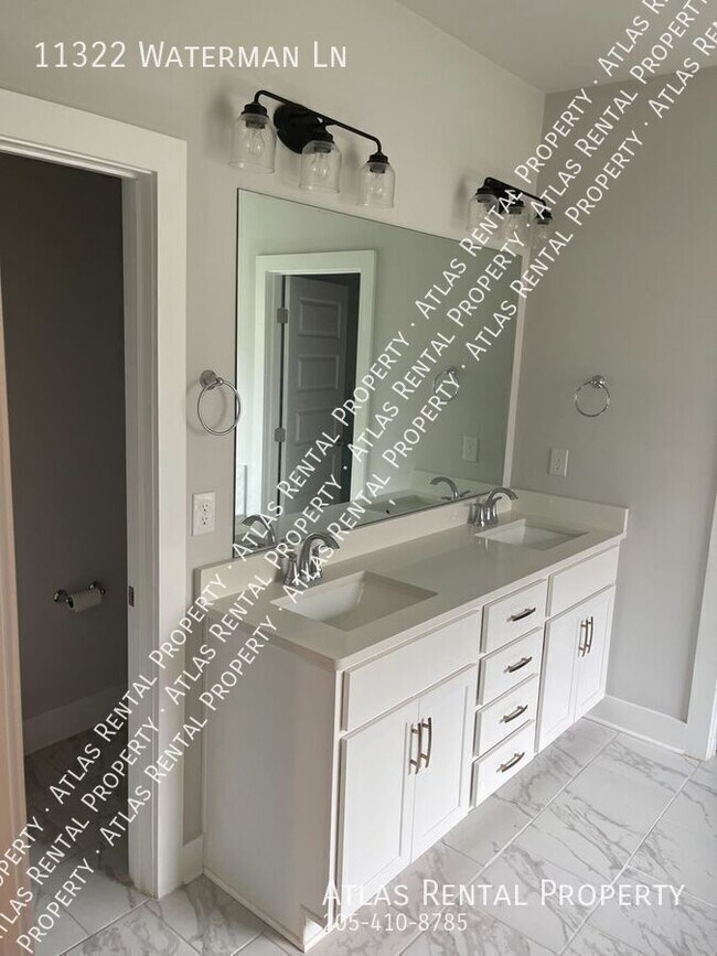 Foto del edificio - 11322 Waterman Ln