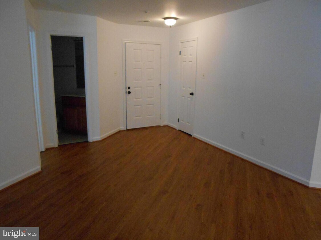 Primary Photo - 4994 Dorsey Hall Dr