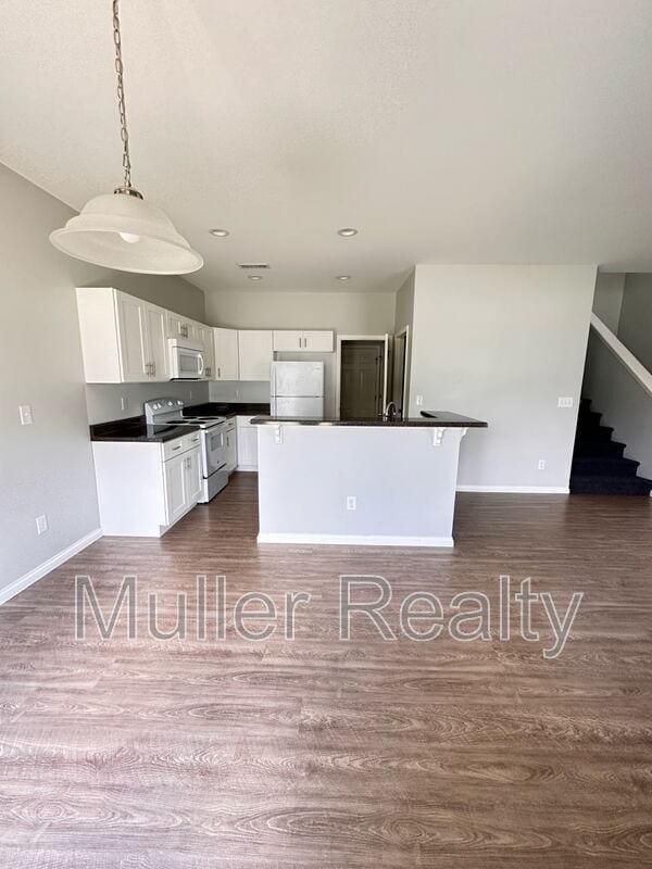 Building Photo - 4803 Fennel Rd