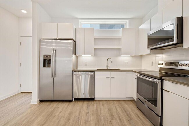 Foto del edificio - 5924 S Congress Ave