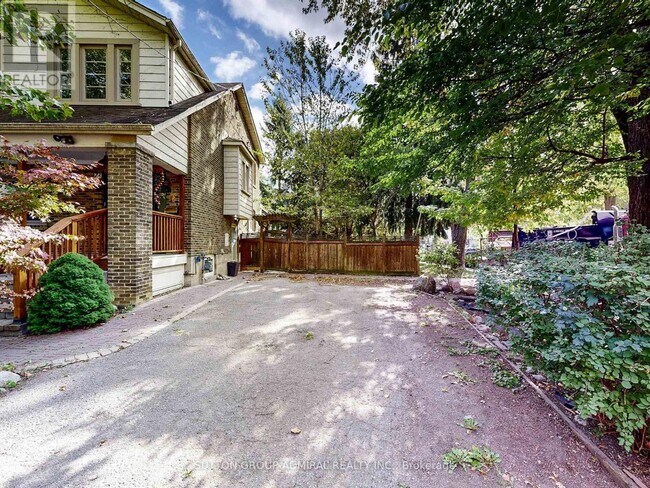 Building Photo - 73 Glendora Ave