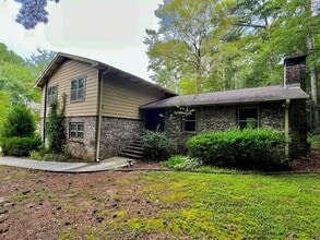 Building Photo - 4541 Arcado Rd SW