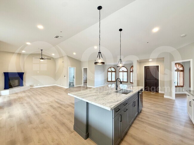 Foto del edificio - 8107 E Vía De Dorado