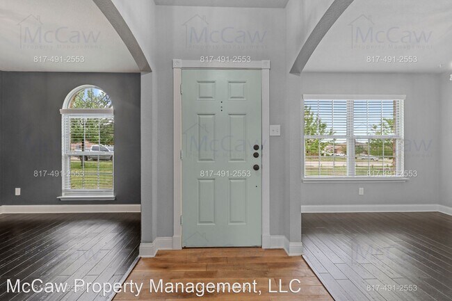 Foto del edificio - 4 br, 2 bath House - 305 Doris Dr.