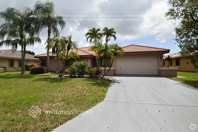 Building Photo - 5529 NW 62nd Ave
