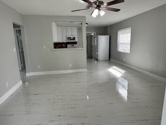 Building Photo - 1440 SW 30th St