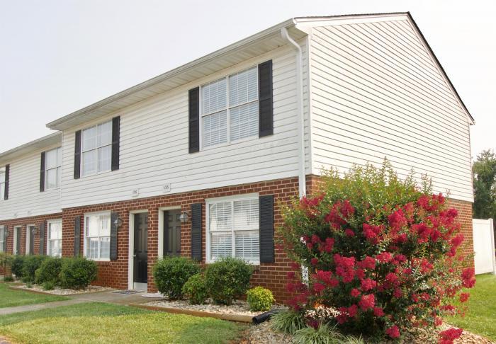 Foto principal - 2 bedroom in Forest VA 24551