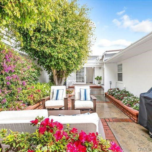 Foto del edificio - 2831 Bayshore Dr