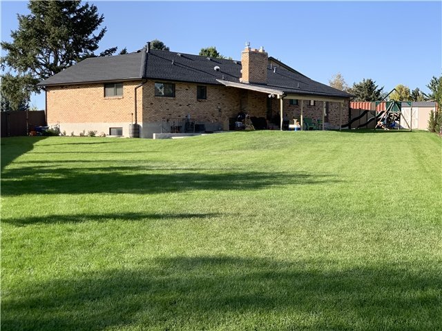 Foto del edificio - 1211 Meadow Ridge Ln