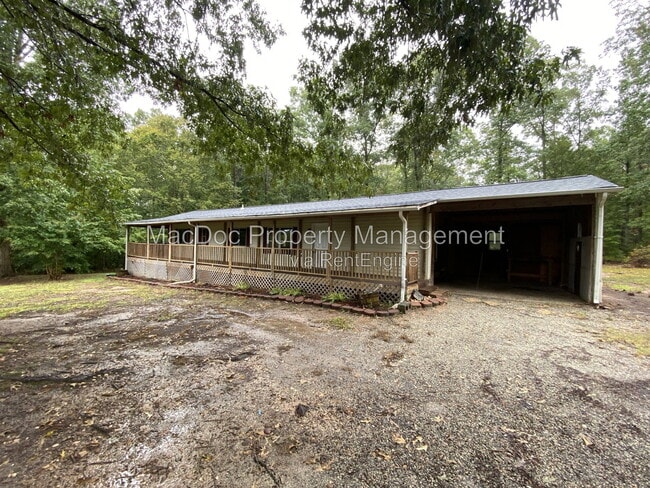 Building Photo - 2036 Mt Olive Rd
