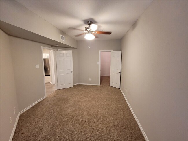 Building Photo - 2350 Westcreek Ln