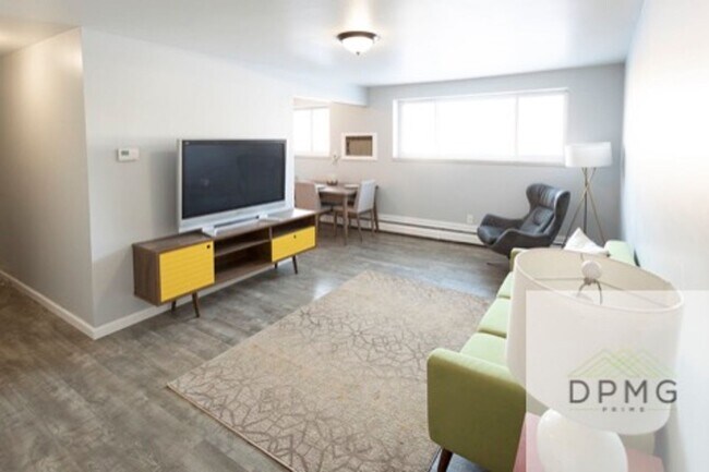 Foto del edificio - 2917 Harwick Dr