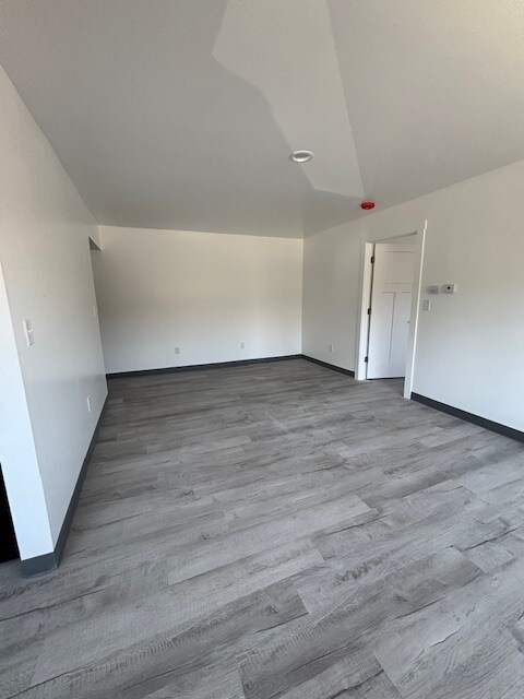 Building Photo - 595 Wagner Dr