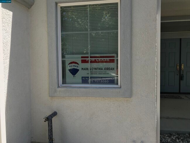 Foto del edificio - 580 Central Park Pl