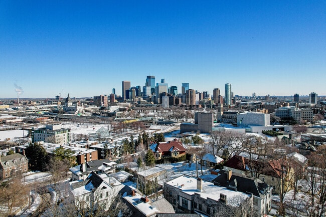 Loring Park is a wonderful neighborhood for families located in Minneapolis, Minnesota.